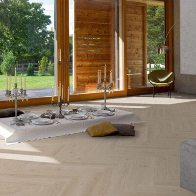 1747863 - Herringbone Dub Studioline pieskový 4V