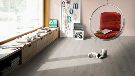 1567466 - Dub Mistral šedý 4V AC5