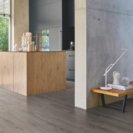 1567471 - Dub Valere perlovo šedý bielený 4V AC5