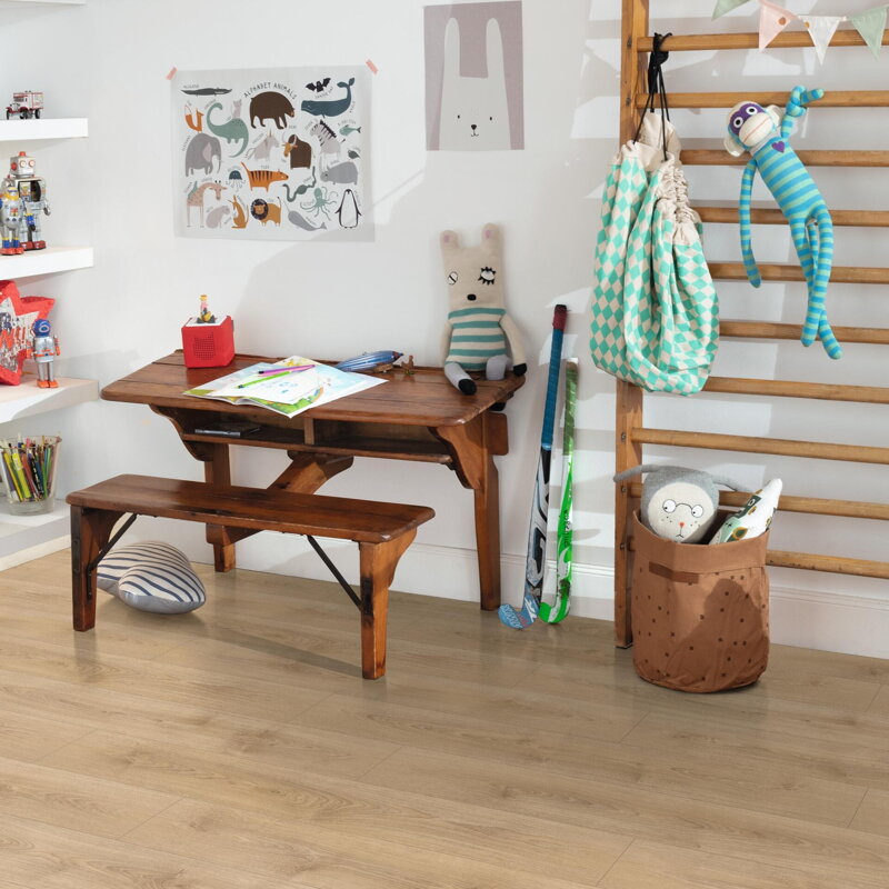 2202157 - Dub North pieskový 4V