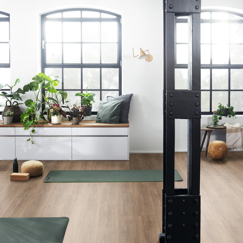 2202163 - Dub Newport hnedý 4V