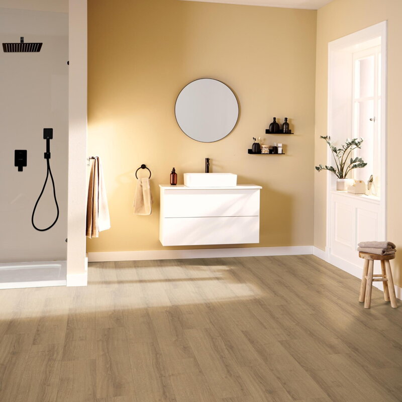 2302014 - Dub Sherman medový 4V