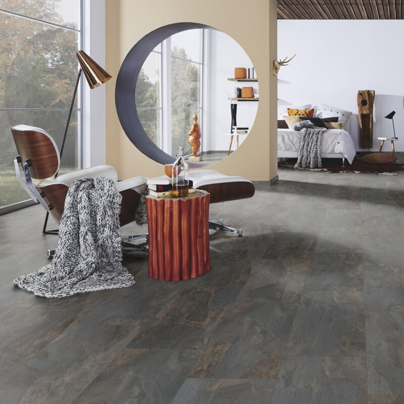 1880388 Bridlica Pewter 4V