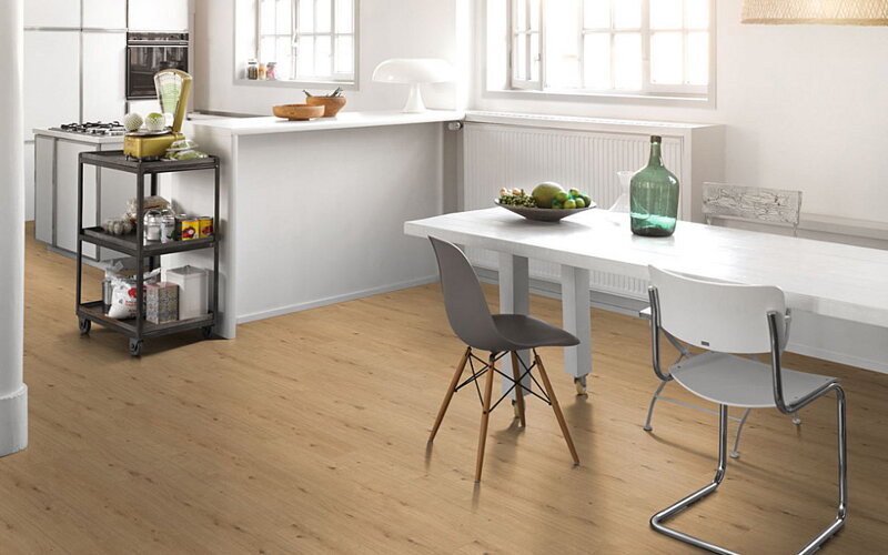 1744839 Dub Atmosphere prírodný