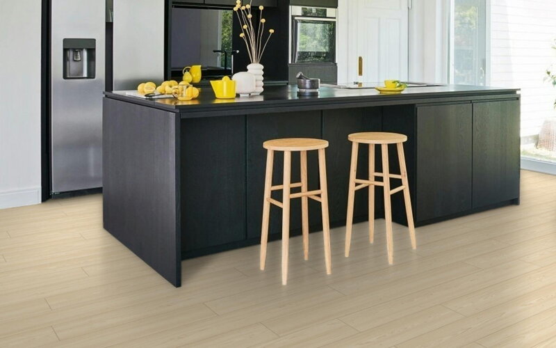 1748712 Smrekovec Apollo prírodný