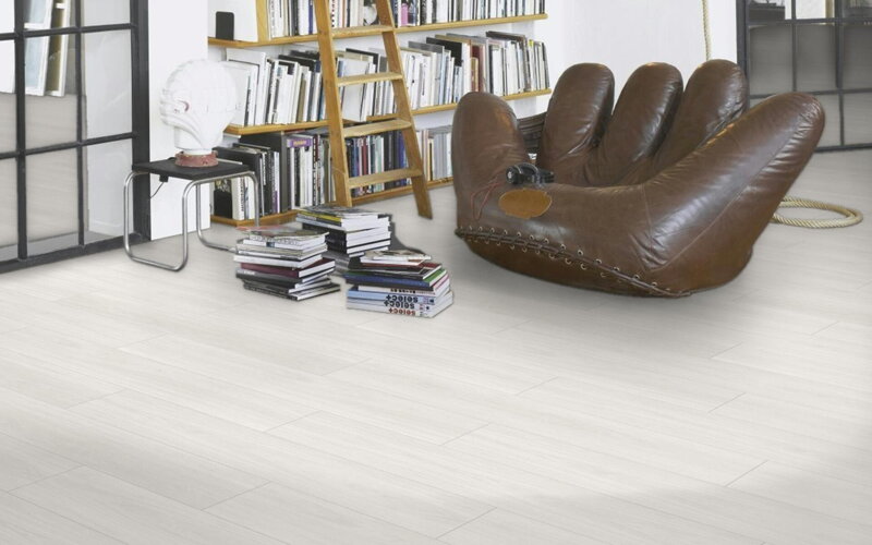 1748839 Dub Oxford biely