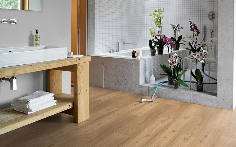 1744633 Dub prírodný