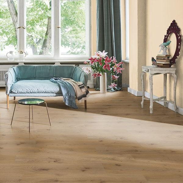 1601449 - Dub Tradition prírodný 4V AC5