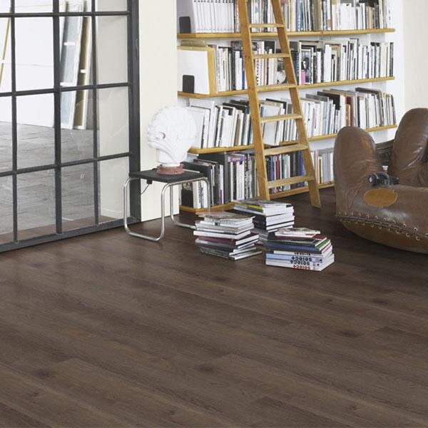 1371174 - Dub Castell dymový 4V AC5