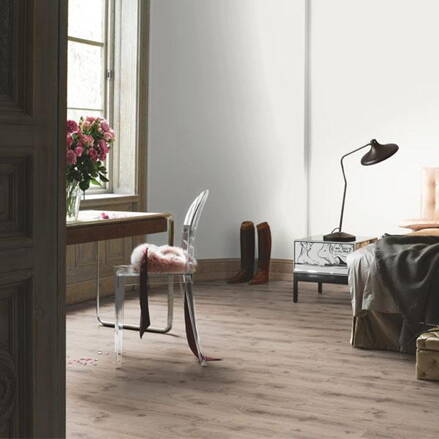 1517691 - Dub Tradition šedo-béžový 4V AC5