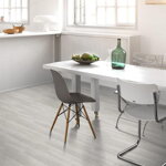 1593573 - Dub urezané drevo biely